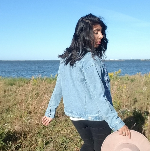 𝙇𝘼𝙎𝙏 𝙊𝙉𝙀 | CROSS MY HEART DENIM BLUE JACKET - Picture 3 of 11